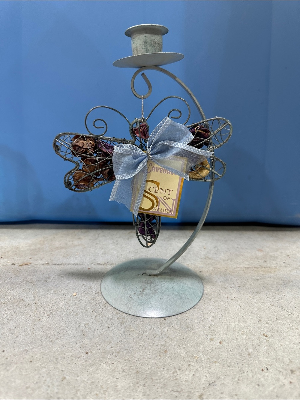 Candle holder